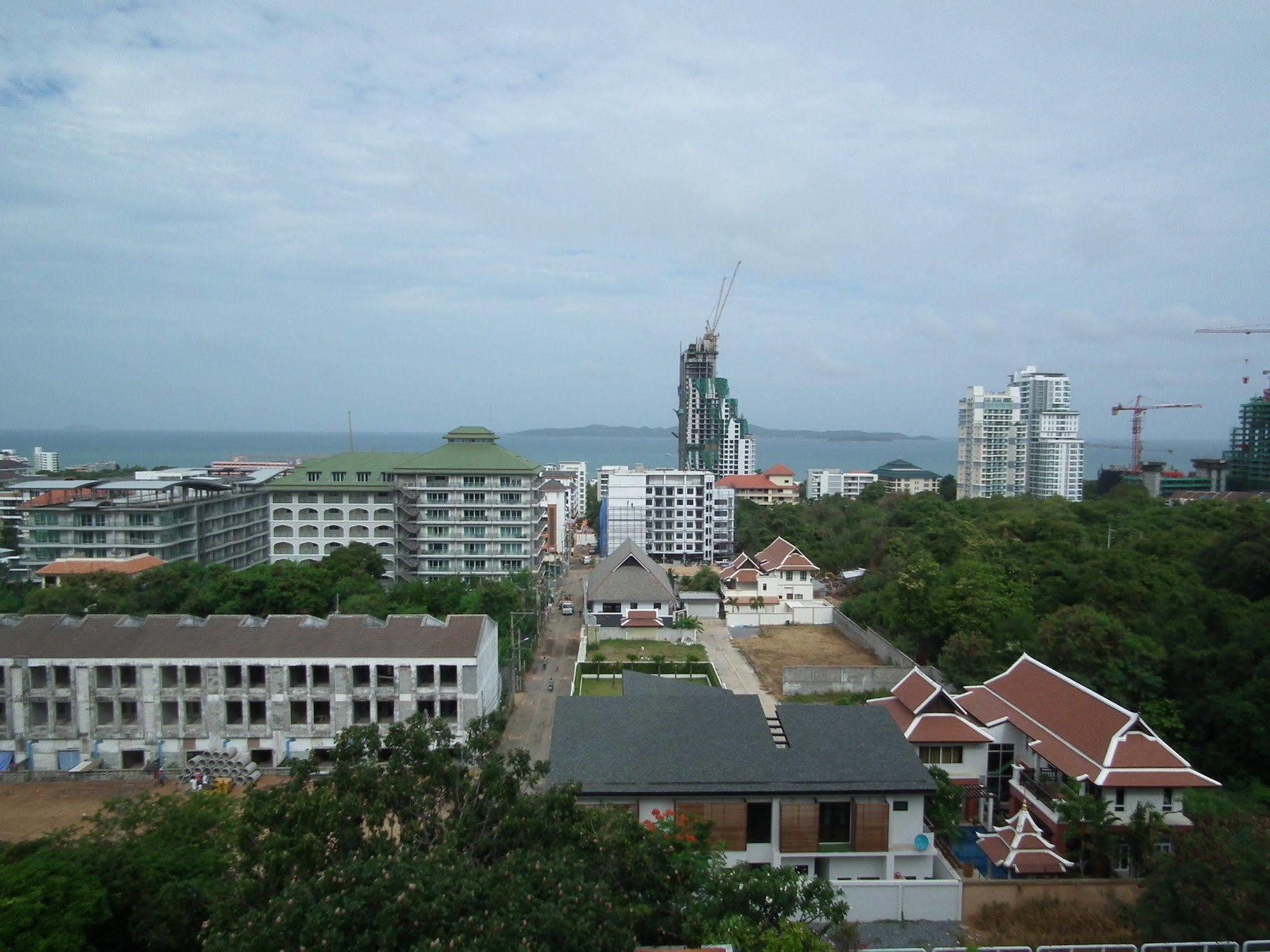 Abricole At Pattaya Hill Διαμέρισμα Εξωτερικό φωτογραφία